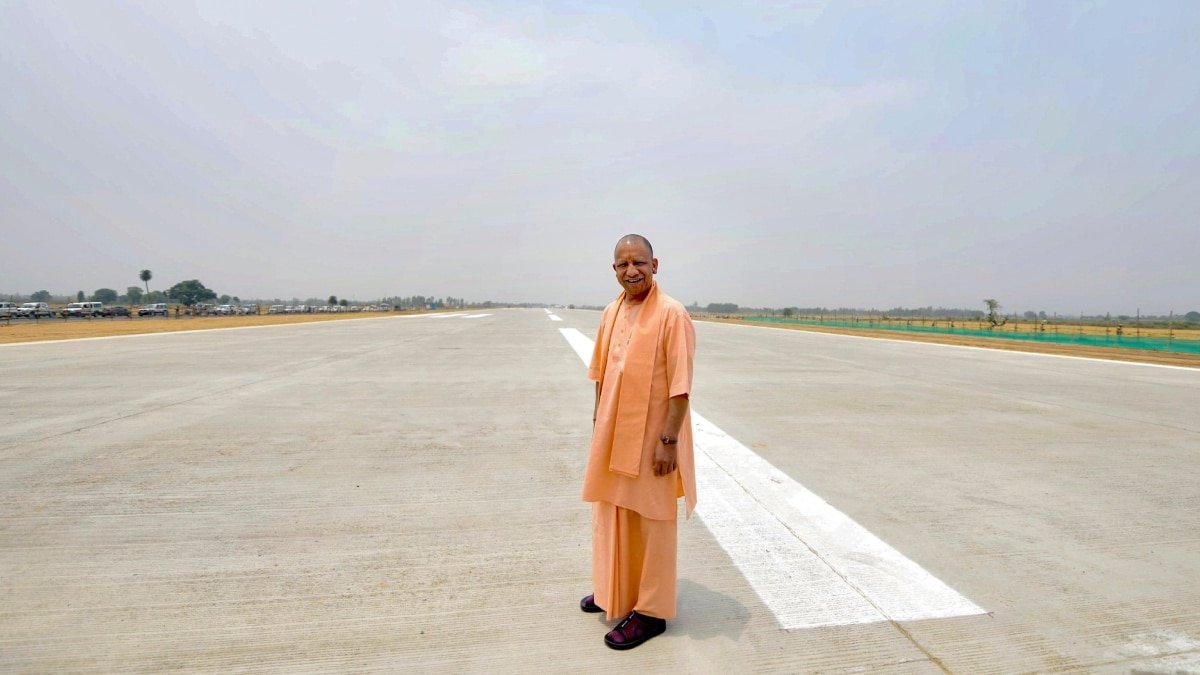 ganga-expressway-और-गोरखपुर-लिंक-एक्सप्रेसवे-के-लिए-योगी-सरकार-ने-लिया-बड़ा-फैसला,-अब-और-आरामदायक-होगा-सफर