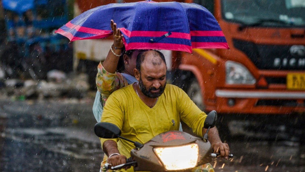 bihar-weather:-आज-के-मौसम-का-ताजा-हाल,-बिहार-के-5-जिलों-में-बारिश…-बिजली-गिरने-के-भी-संकेत
